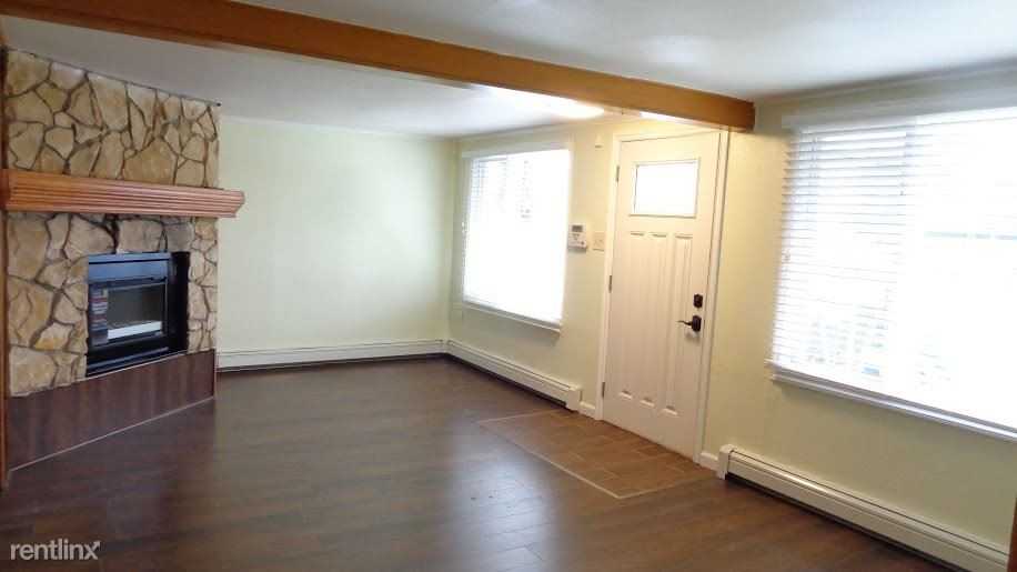 816 N Klevin St - Photo 3 of 19