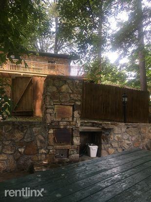 2563 Roundhouse Rd - Photo 2 of 6