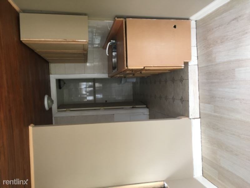 50 Broad St - Photo 3 of 15