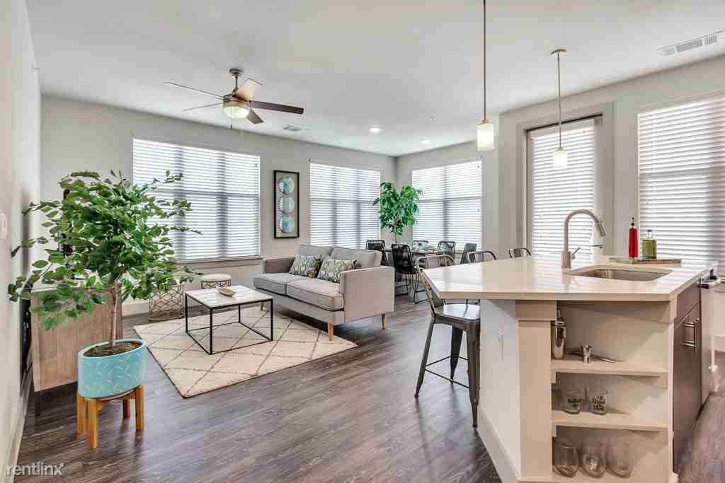 5868 San Felipe St - Photo 2 of 14