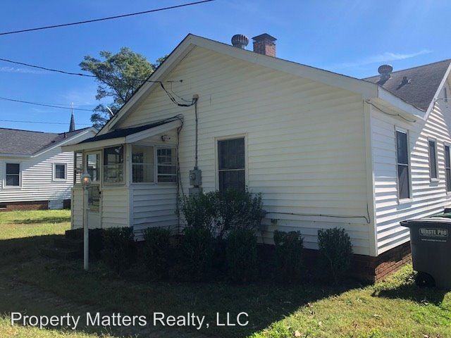 504 S Main St - Photo 2 of 13