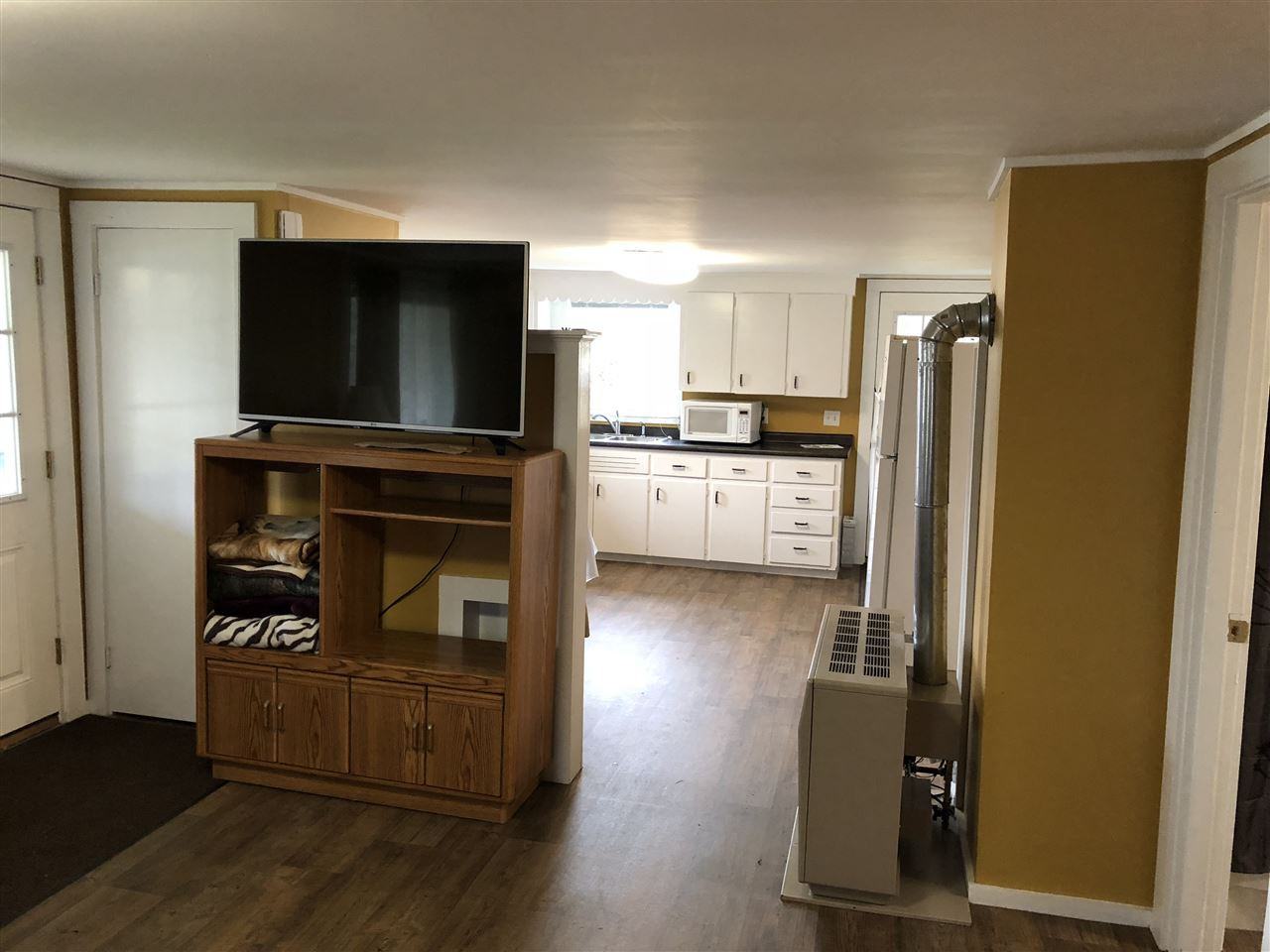 959 Putney Rd - Photo 3 of 9