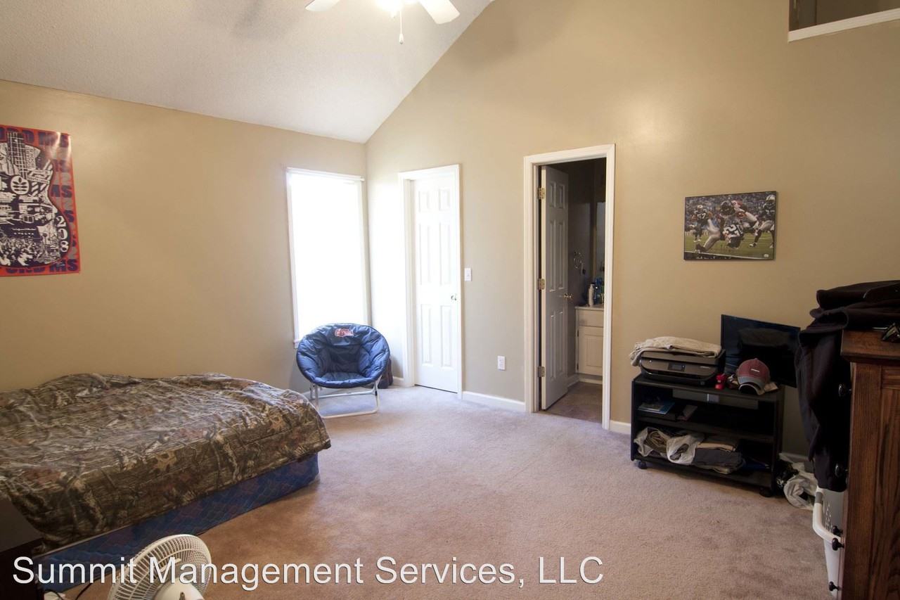 439 Beauregard - Photo 3 of 10