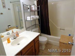 6126 Harbourside Dr - Photo 2 of 4