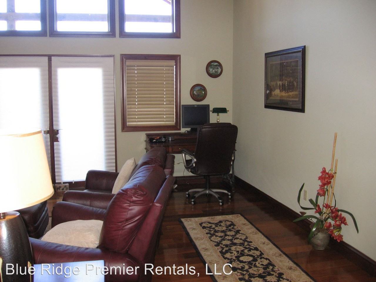 295 Saw Grass Dr #1 - Photo 2 of 10