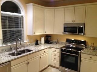 201 Palace Green - Photo 2 of 10