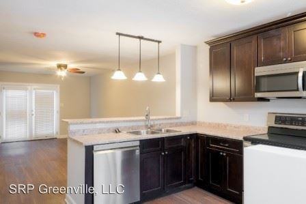 111 Becky Don Drive - Photo 3 of 13