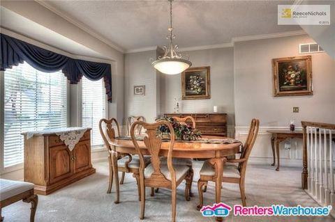 4230 NE 62nd Terrace - Photo 2 of 10