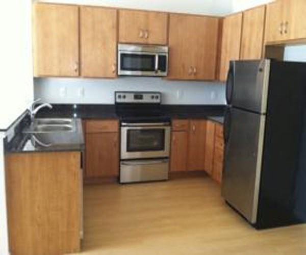 609 1st  St SW - Photo 2 of 5