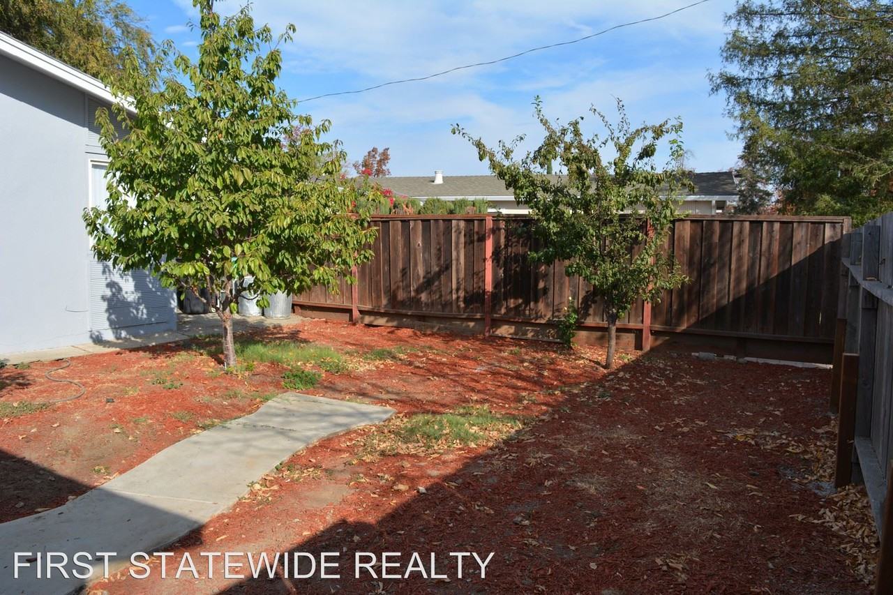 1847 Foxworthy Ave - Photo 2 of 19