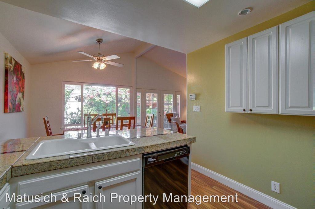 4633 Adobe River Ct - Photo 3 of 12