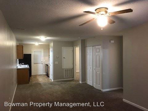 220 Terrace Trace Ct - Photo 2 of 13