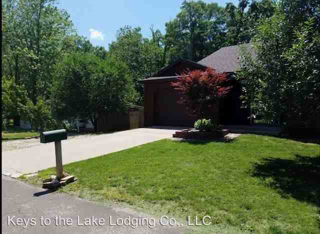 151 N Ozark Dr - Photo 3 of 21