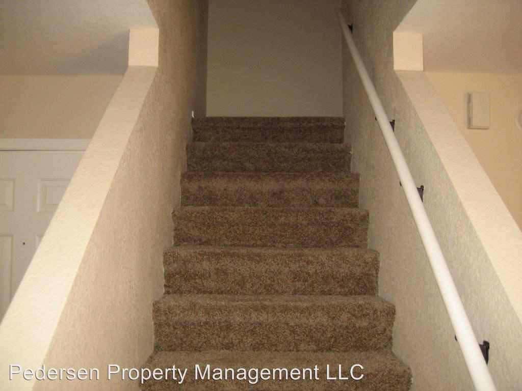 3256 S Chaparral Rd - Photo 2 of 24