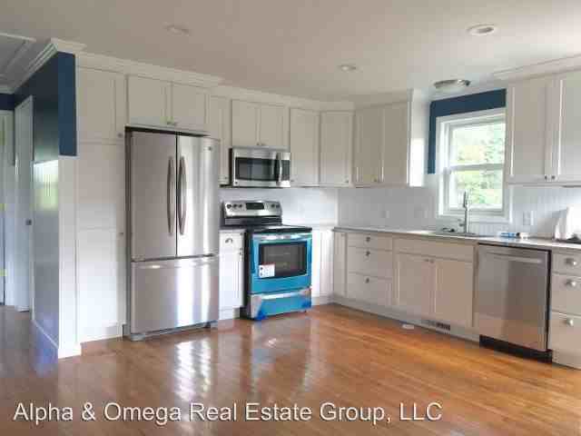 3326 Noblet Rd - Photo 3 of 9