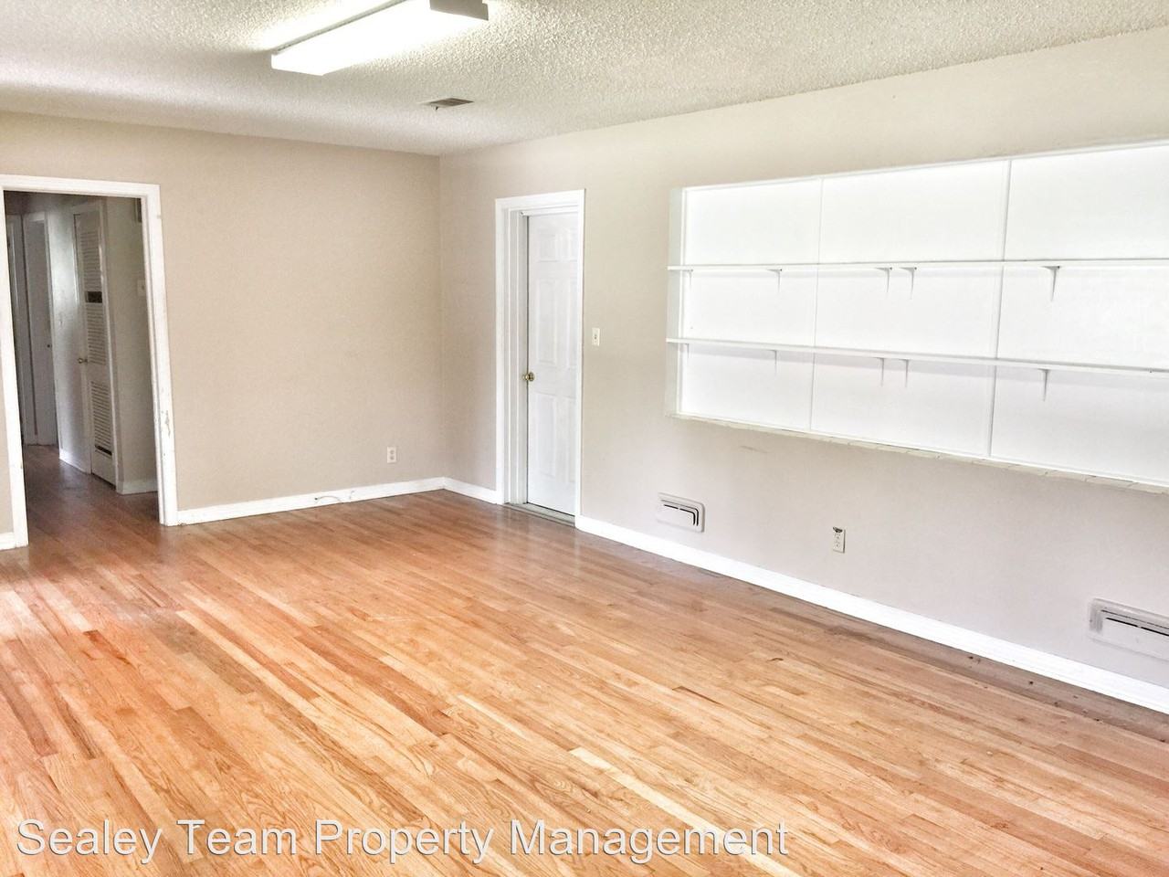 730 W Tharpe St - Photo 2 of 9