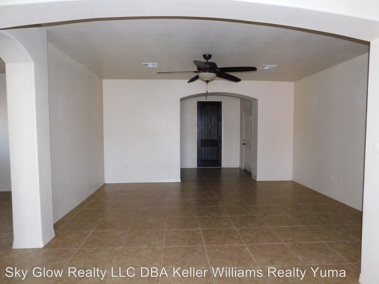 334 E 13th St - Photo 3 of 25