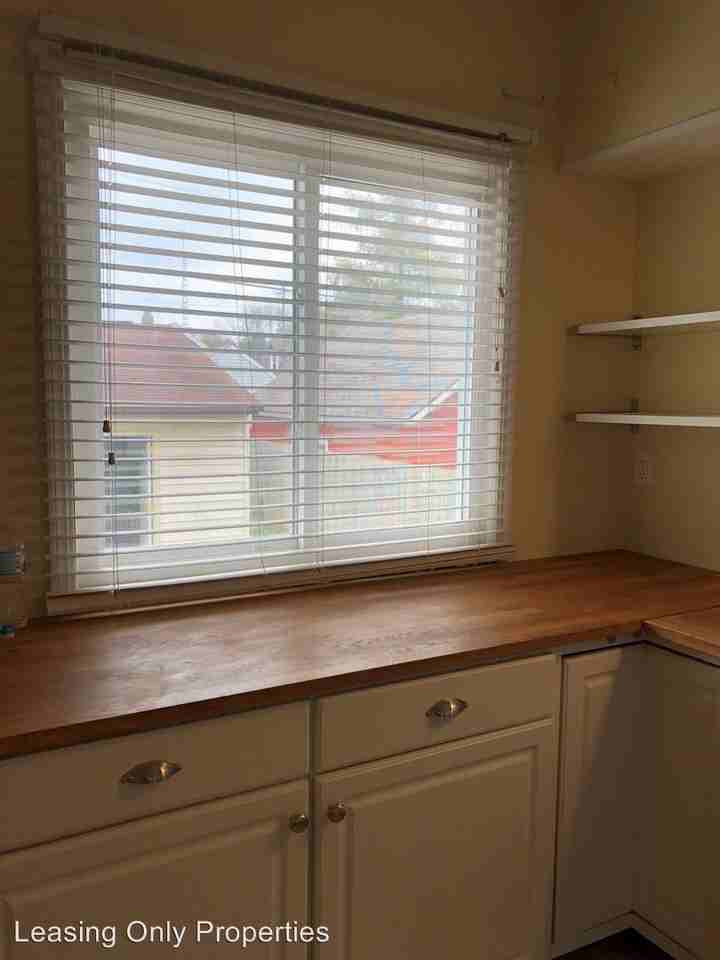 6503 21st Ave - Photo 2 of 25