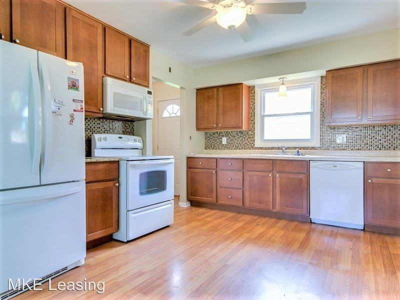5631 W Stack Dr - Photo 2 of 7