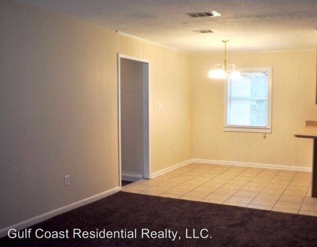 1408 Kingfisher Dr - Photo 3 of 10