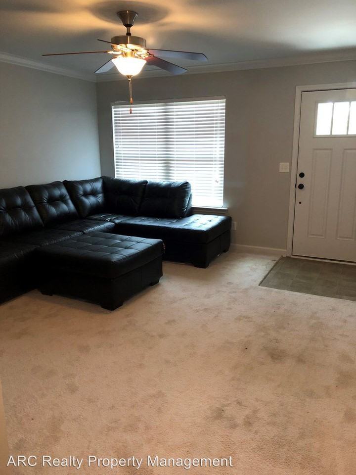 6192 Townley Way - Photo 3 of 6