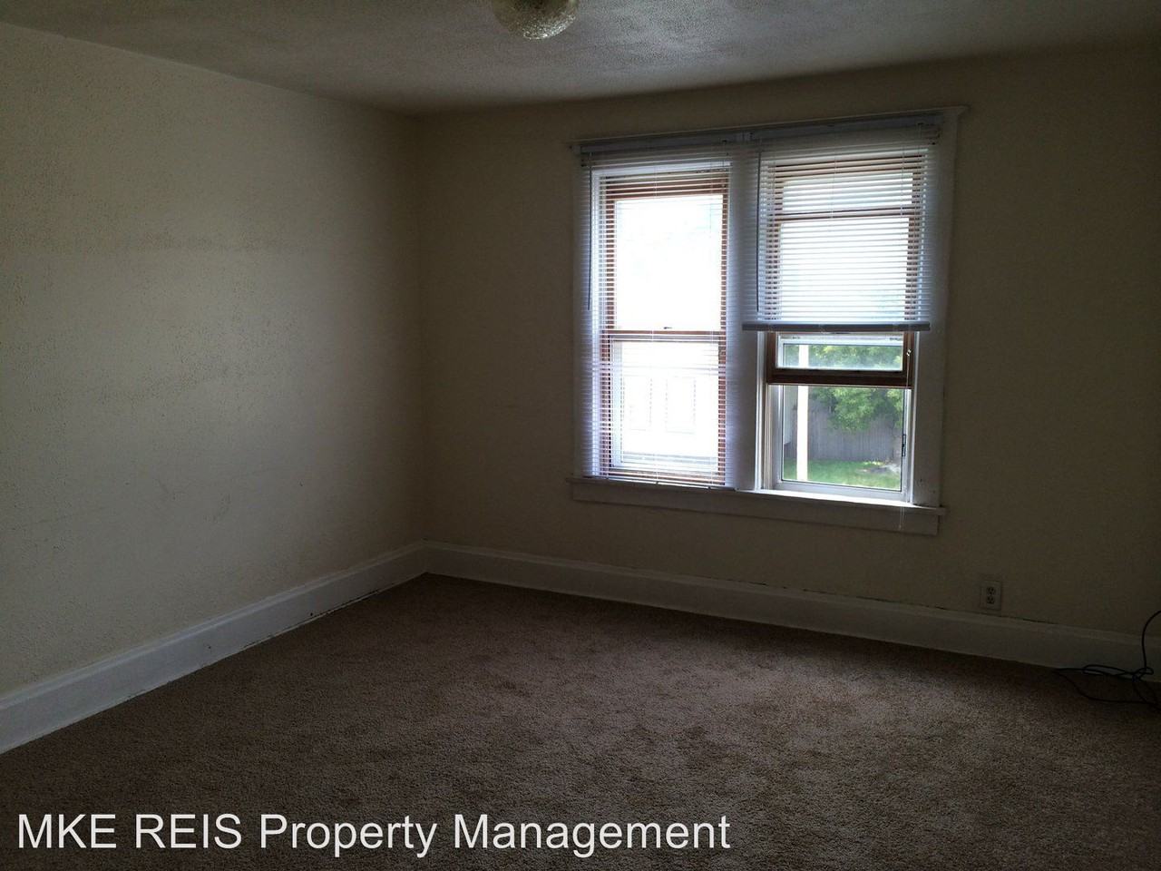 4707 10th Ave - Photo 2 of 18