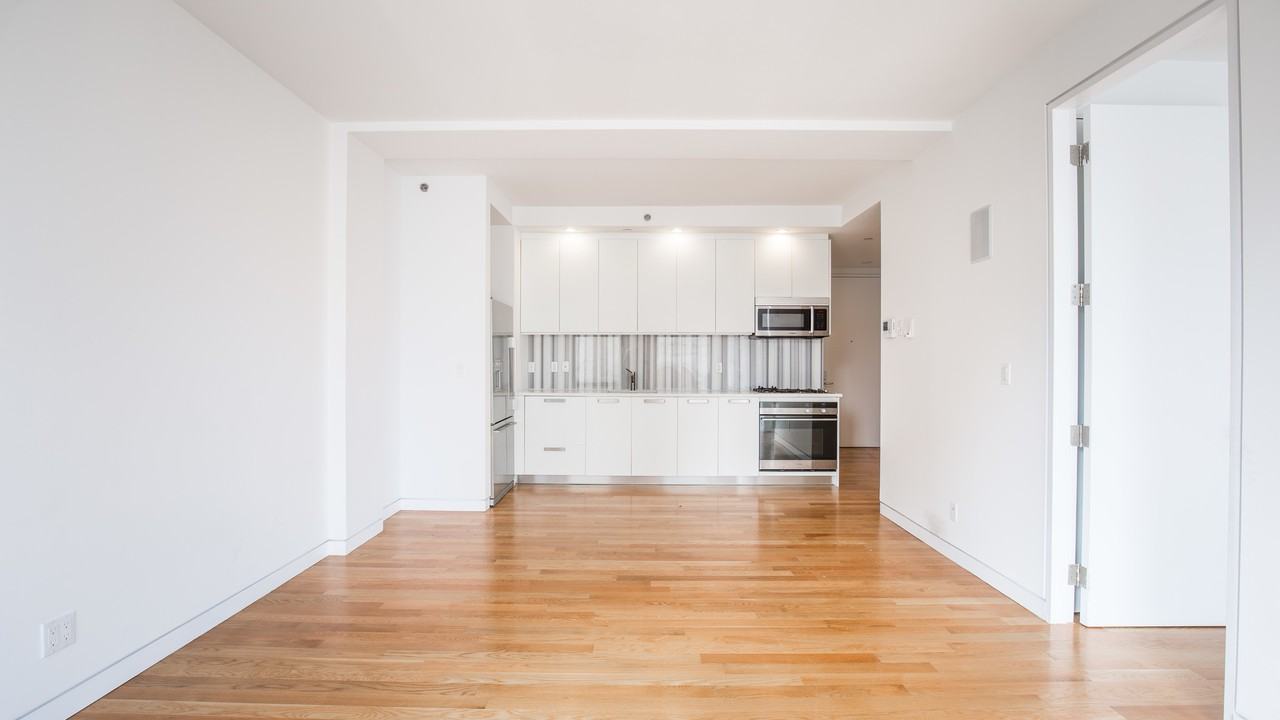 210 North 12th Street #5F