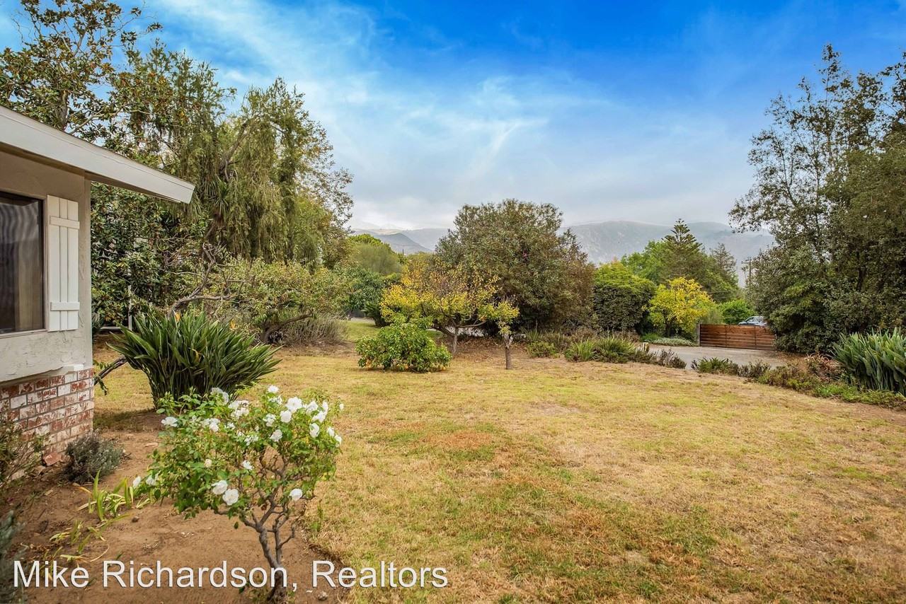 7458 Shepard Mesa Rd - Photo 3 of 18