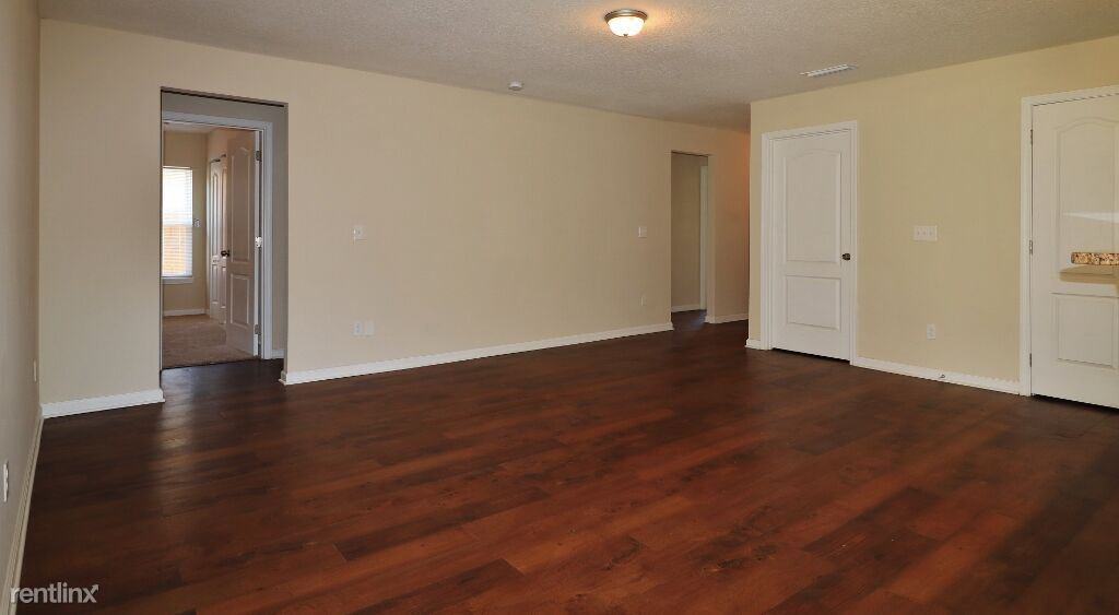 8162 Metto Rd - Photo 2 of 10