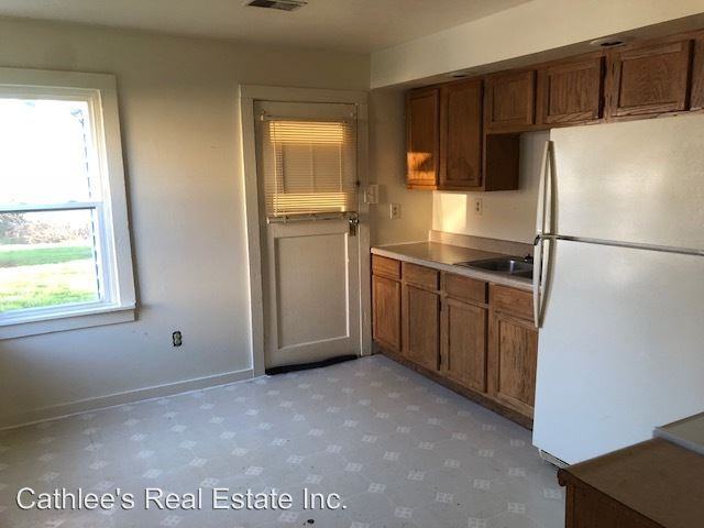 1756 Peacock Rd - Photo 2 of 5