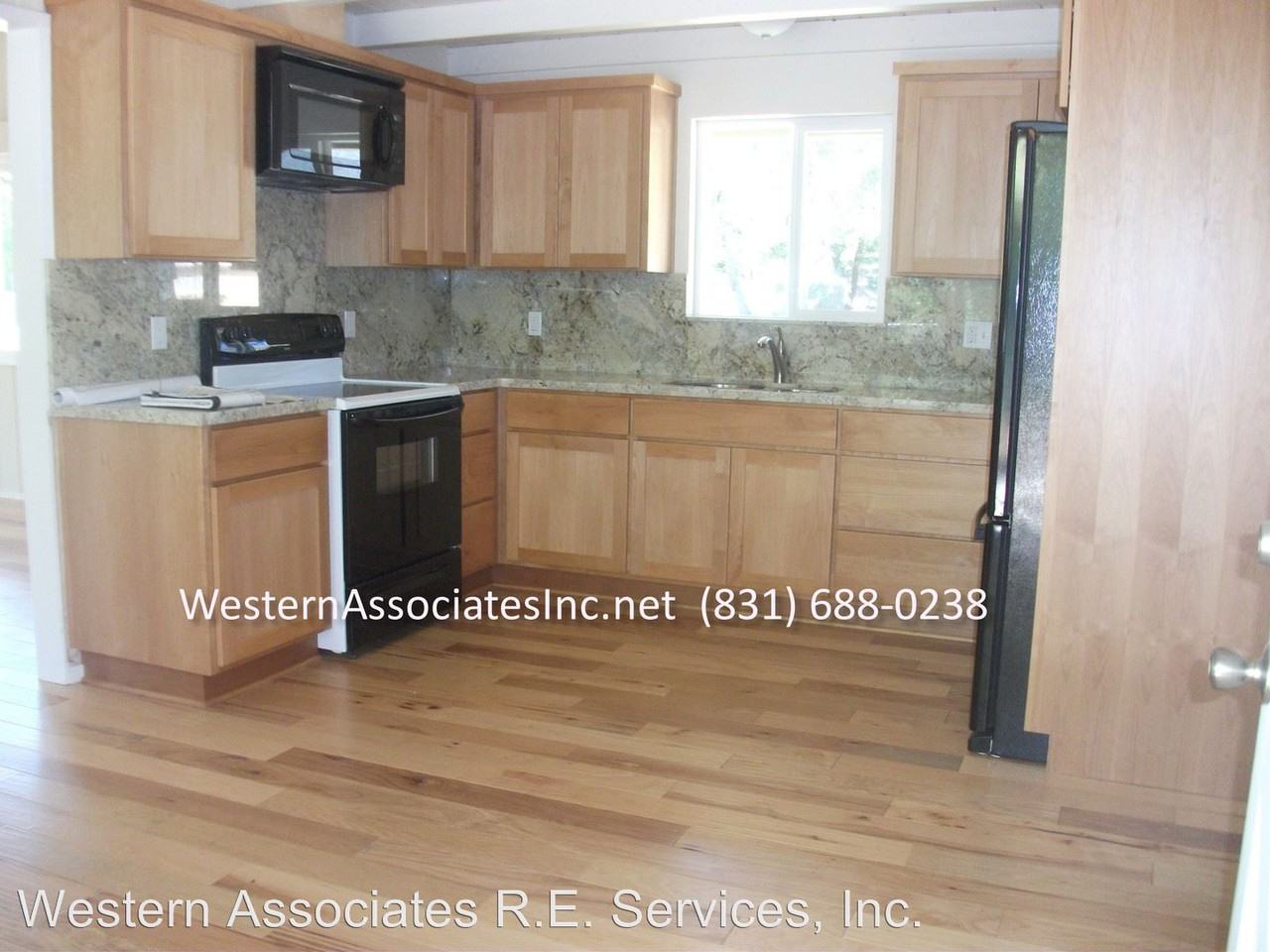 247 Coldbrook Ln - Photo 2 of 9