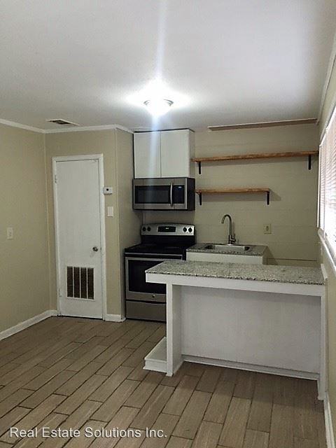 3316 N. West St. - Photo 2 of 6