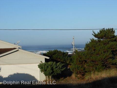 2701 NW Convoy Way - Photo 2 of 43