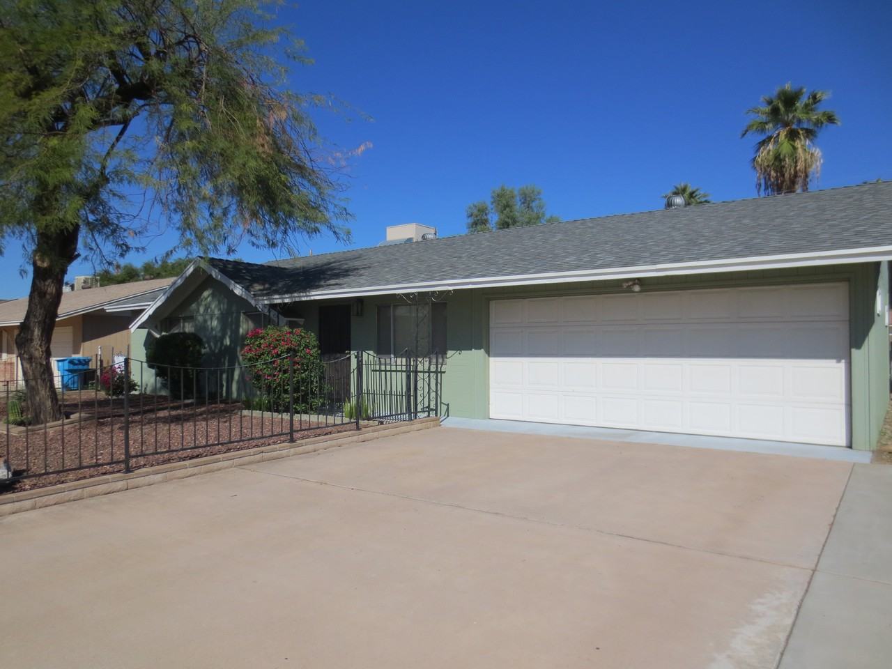 4128 W Butler Dr - Photo 2 of 27