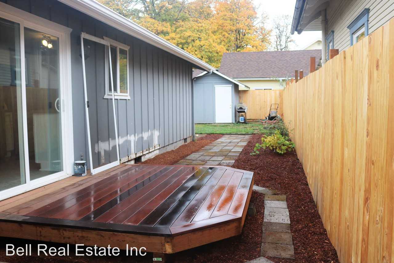 191 N 3rd St - Photo 3 of 12