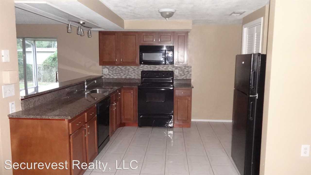 5816 Elena Dr - Photo 3 of 15