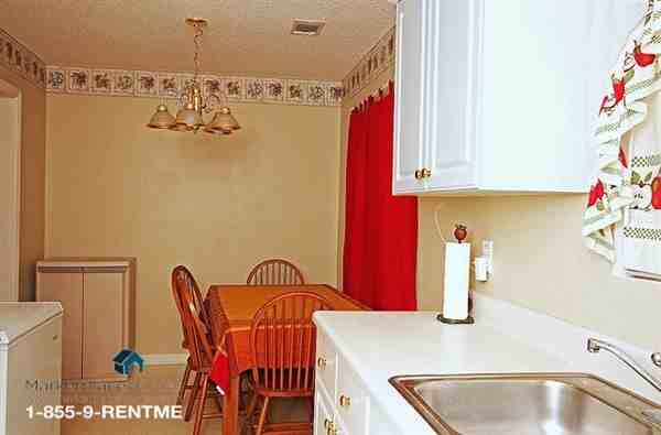 4805 Jasmine Way - Photo 2 of 6