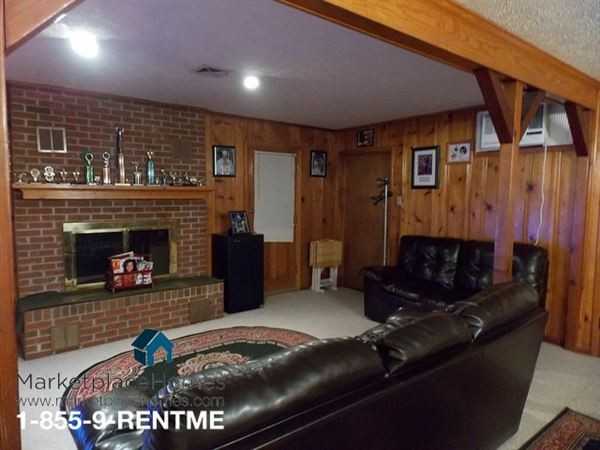 525 Dixie Dr - Photo 2 of 7