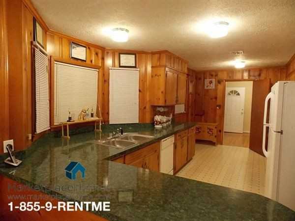 525 Dixie Dr - Photo 3 of 7