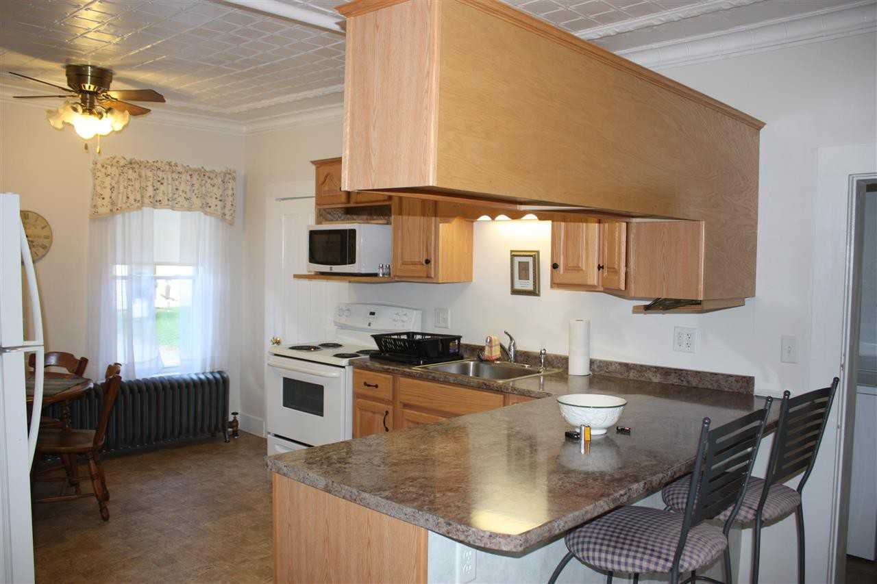 338 E Main St - Photo 3 of 14