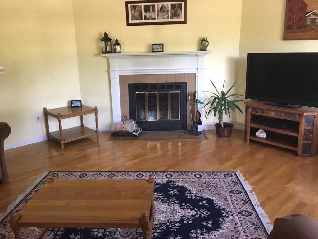 67 Breakwater Dr - Photo 2 of 25