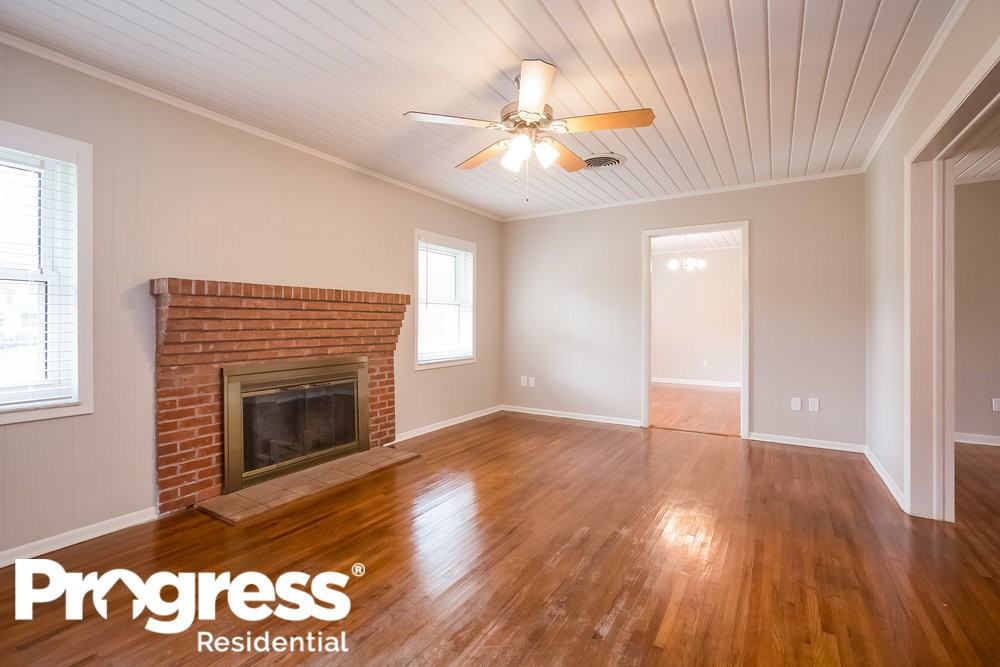 320 Cordova Rd - Photo 3 of 15