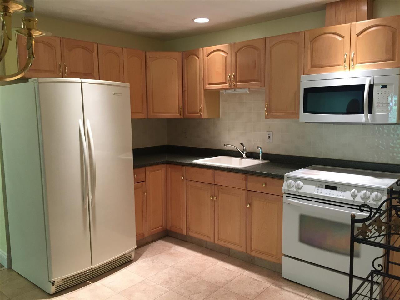 1 Pine Hill Rd - Photo 2 of 8