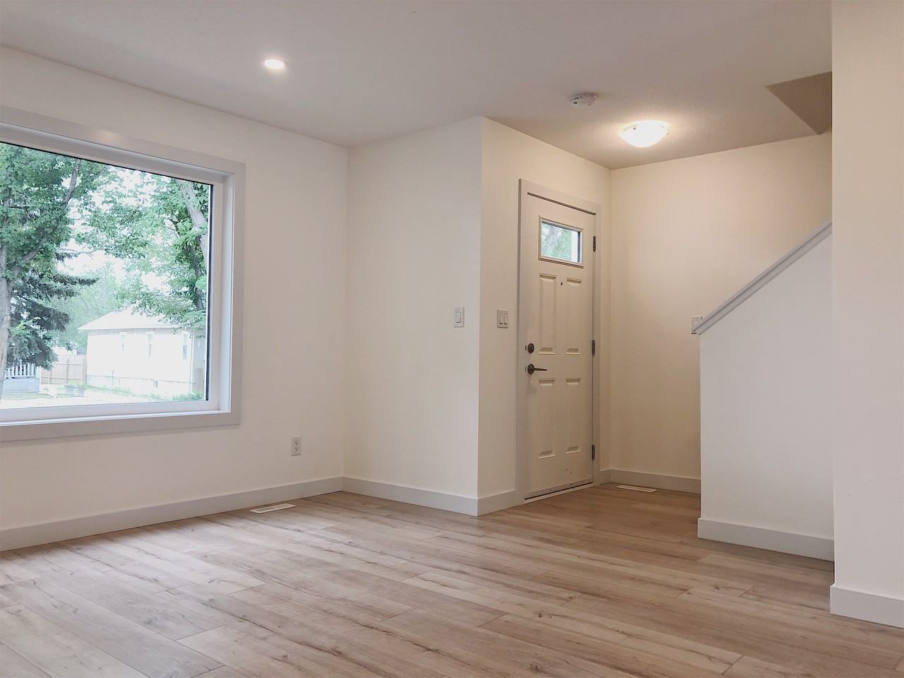 2242 Winnipeg Street #A - Photo 3 of 8