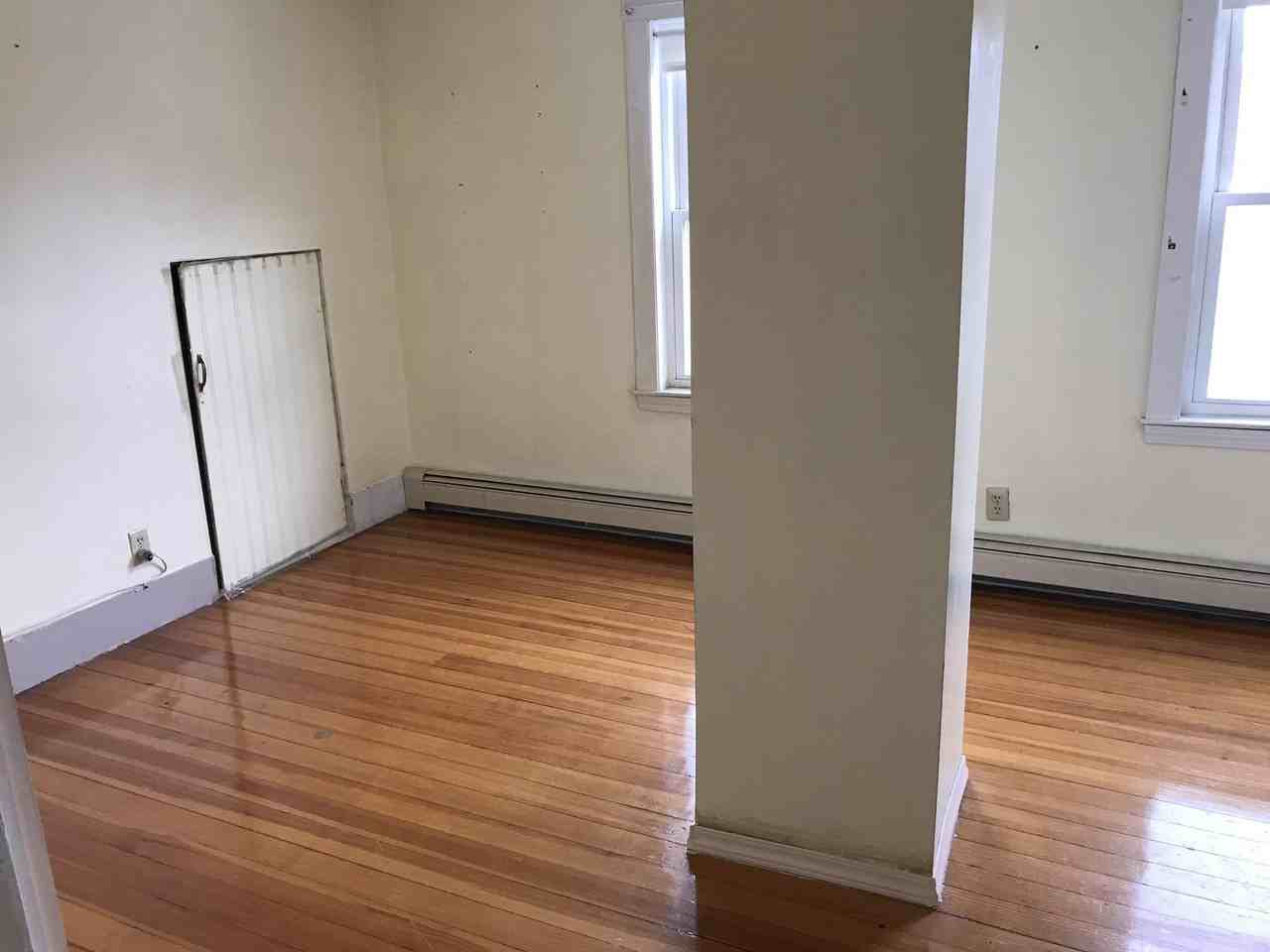 15 E Emerson St - Photo 2 of 12