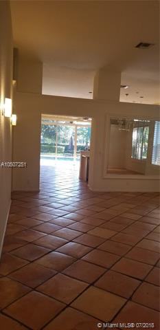 2466 Bay Isle Court - Photo 2 of 6