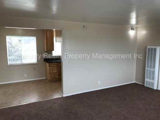 5736 Bayview Ave - Photo 2 of 5