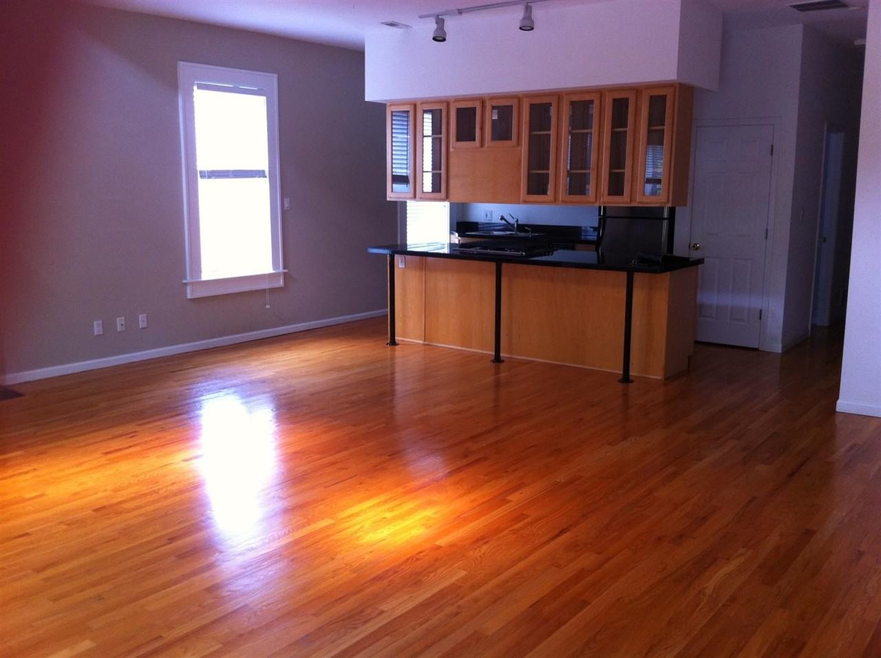 4354 Maryland Ave #A - Photo 3 of 9