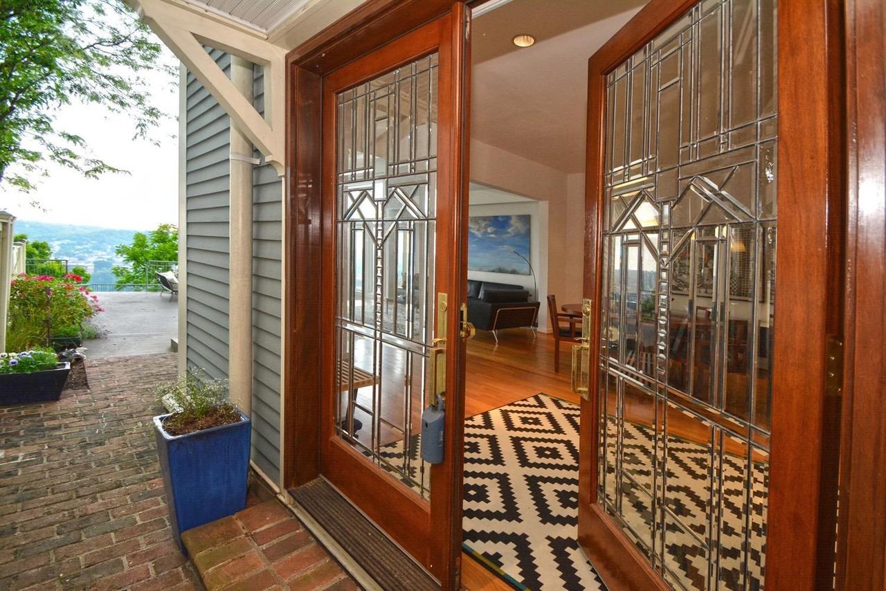 1116 Carney St - Photo 2 of 25