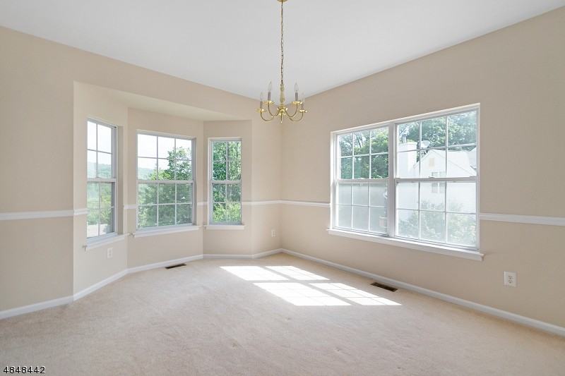 17 Wharton Way - Photo 3 of 20